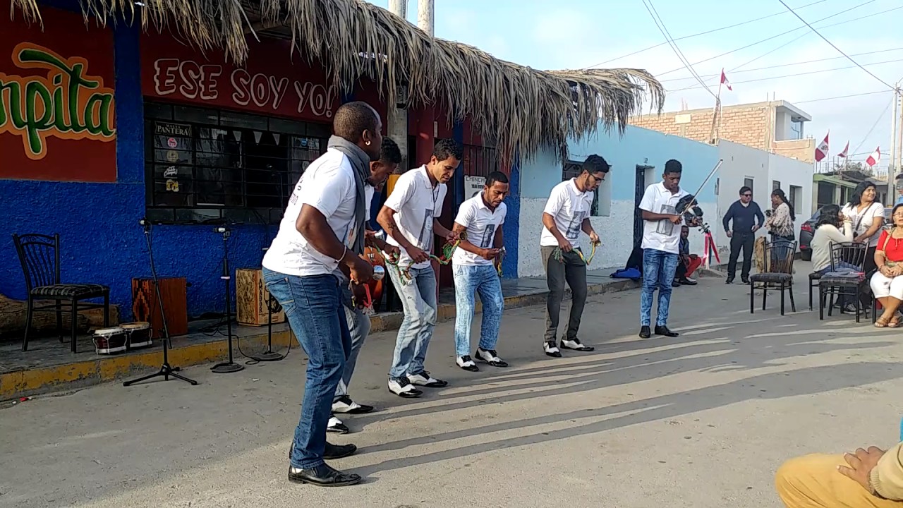 En El Carmen, Chincha, casa de los Ballumbrosio