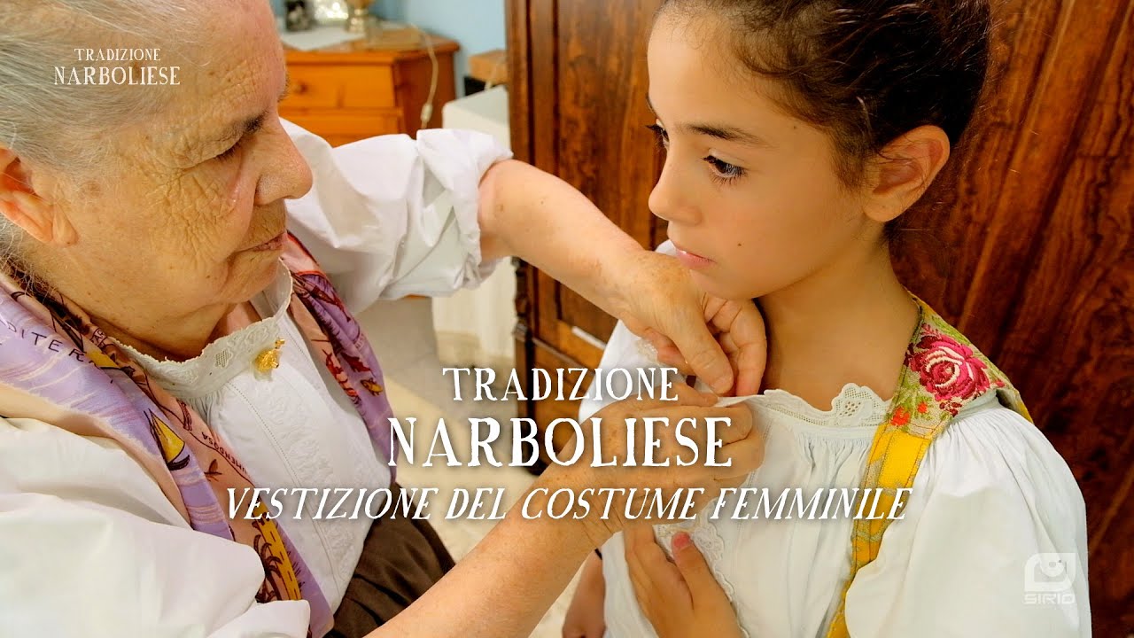 Tradizione Narboliese - Vestizione femminile