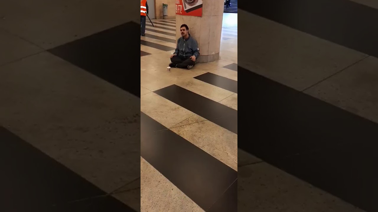 Sólyom sólyom száj