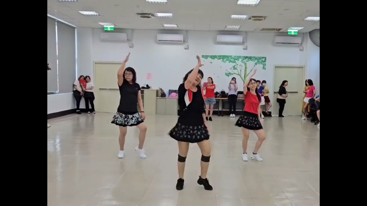 我要找到你DJ版#文玲老師整編示範，熱情的學員-掌聲也太大聲了🤣🤣🤣