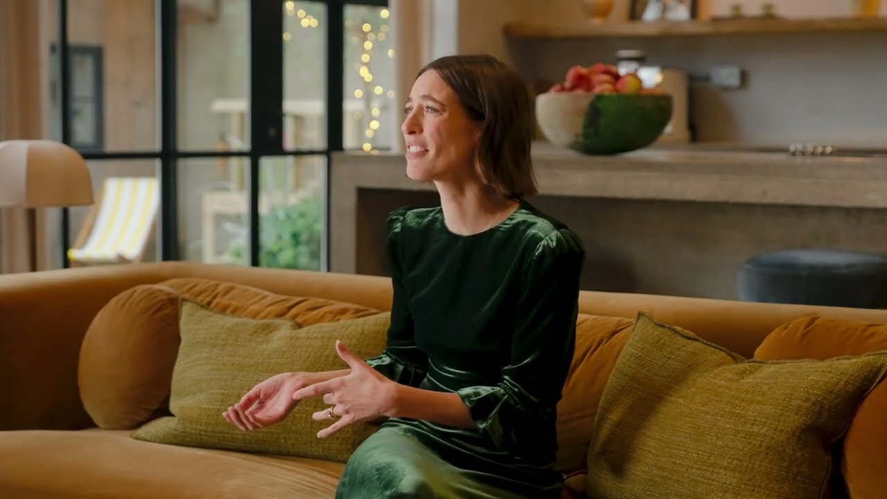 Hosting 101 with Laura Jackson I Omaze London House Draw
