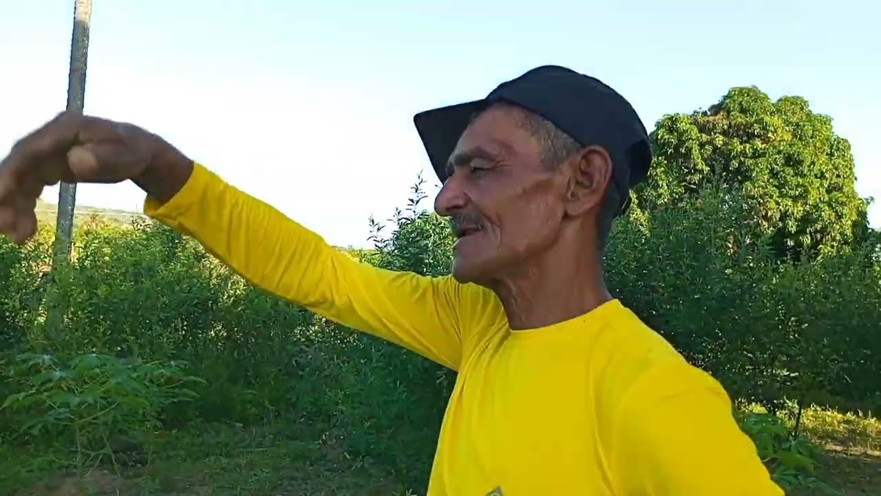 A VIDA SIMPLES DO IRMÃO ANTÔNIO NO PÉ DA SERRA DE JARDIM CEARÁ 