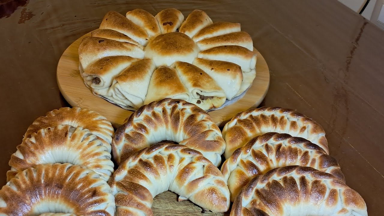 الذ معجنات عالمية لكل الاذواق والمناسبات ب ٣ اشكال مختلفة وطعم ولا اطيب 😋✨️