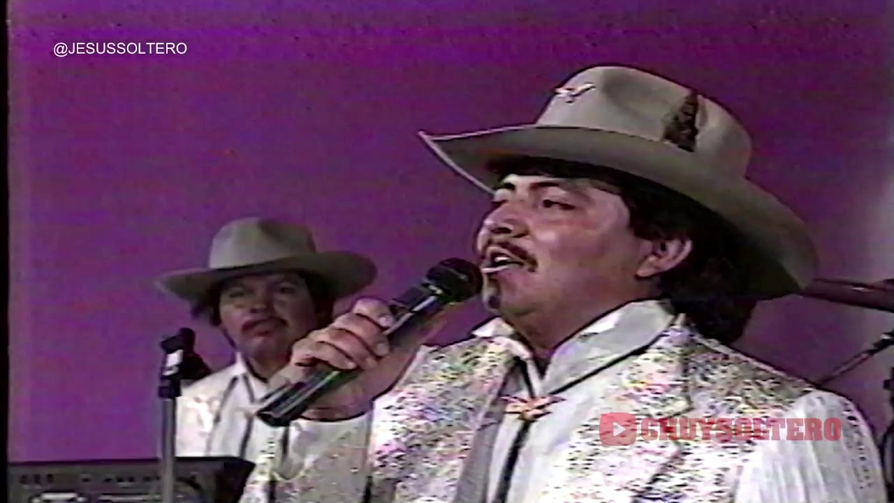 BANDA MACHOS SERIAN LAS DOS