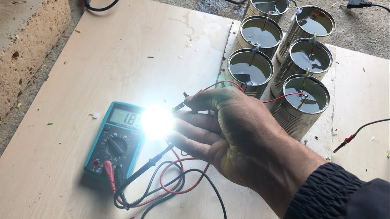 Batería casera recargable hierro y cobre , solar