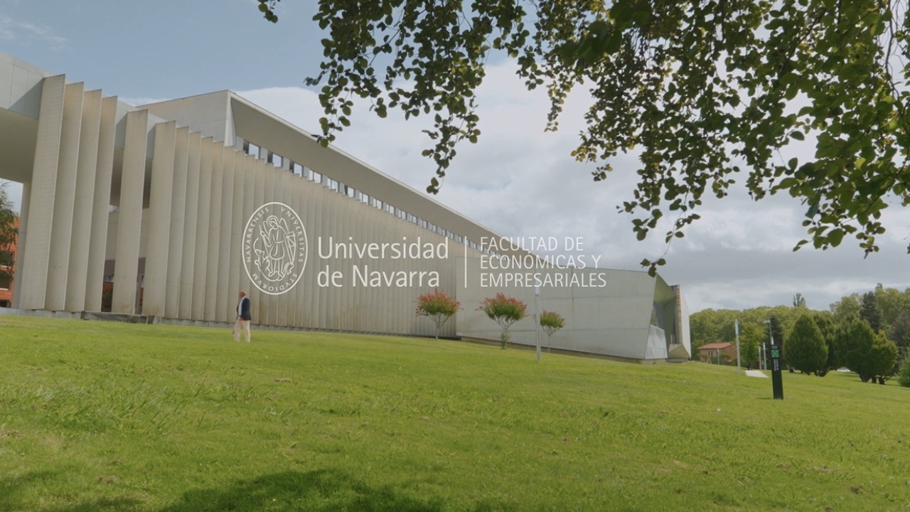 Profesionales que dejan huella | Facultad de Econ&oacute;micas UNAV