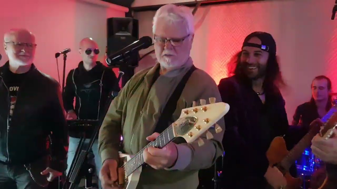 YU Grupa feat Django & Space Cowboys - live at private party (2.09.2022.)