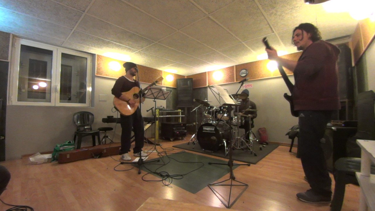 One Love, One Song (mash-up) - La Banda Fal&ograve;