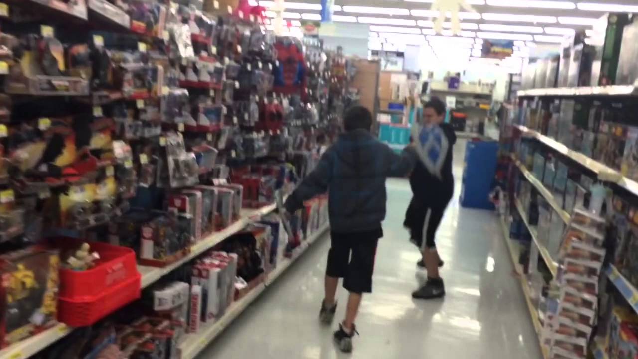WWE Figure Shopping w/Hasbro Hulk! MATTEL Wrestling Figure Aisle at WALMART!