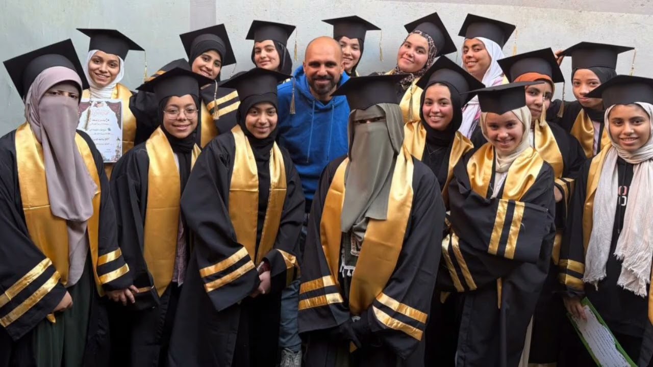 حفلة تكريم الاوائل الجزء الاول (الطلبة الحاصلة على الدرجة النهائية في مادة العلوم و19 من 20