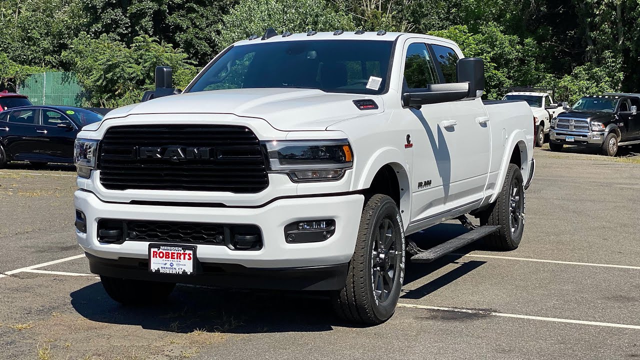 2020 Ram 2500 Night Edition 6.7L Cummins Turbo Diesel Review
