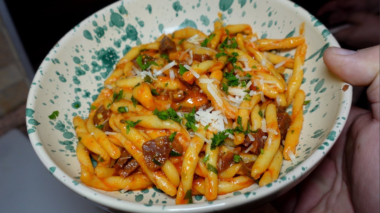 Una Pasta ricca di storia e... Salsiccia Calabrese