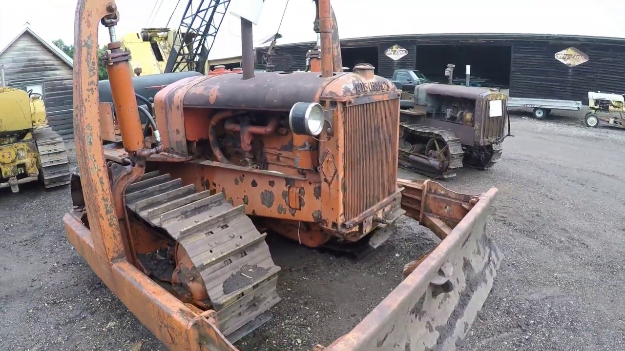 Allis-Chalmers K Crawler with Baker Dozer Blade