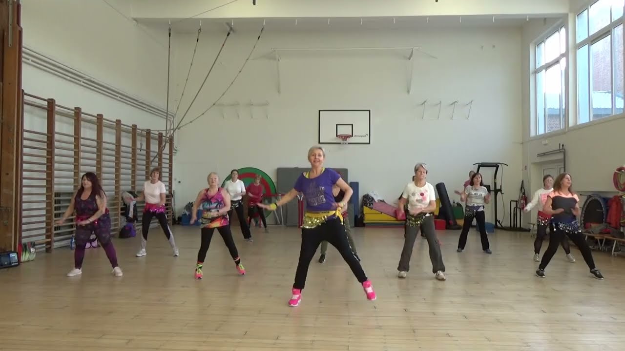 Zumba Gold - bollywood - Mukhda Vekh Ke - De De Pyaar De - Zumba à Liège