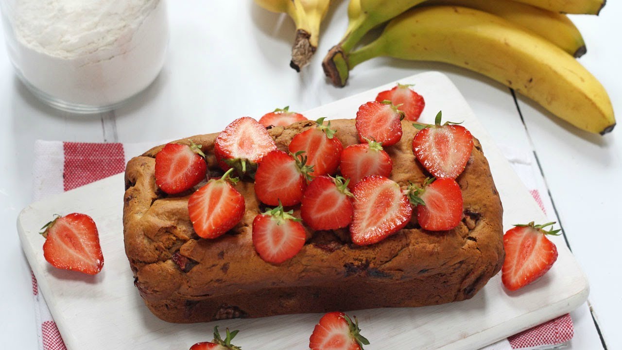 Healthy Strawberry Banana Bread | Kindness Week