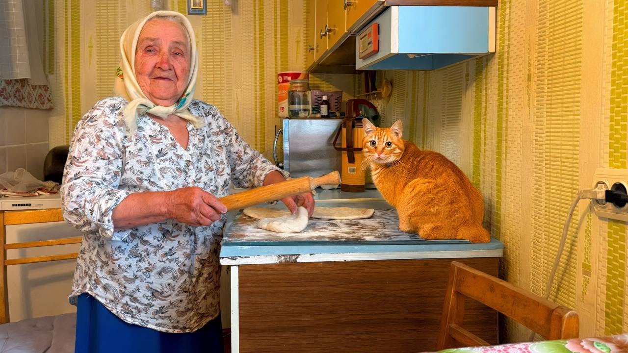 Lonely Life in the Mountains: Grandma, Her Daily Routine & the Taste of Memories