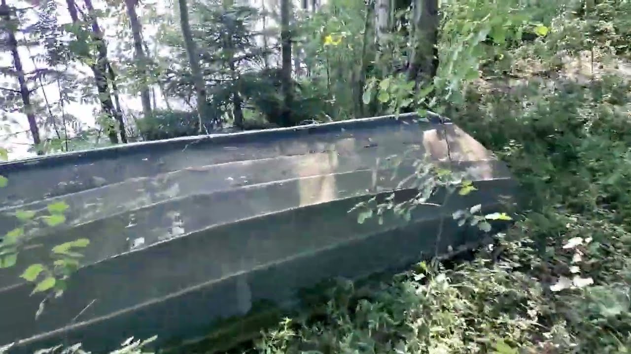 Mystinen kannas ja luolat. Kuvauksessa  ratkaisu mysteerin.