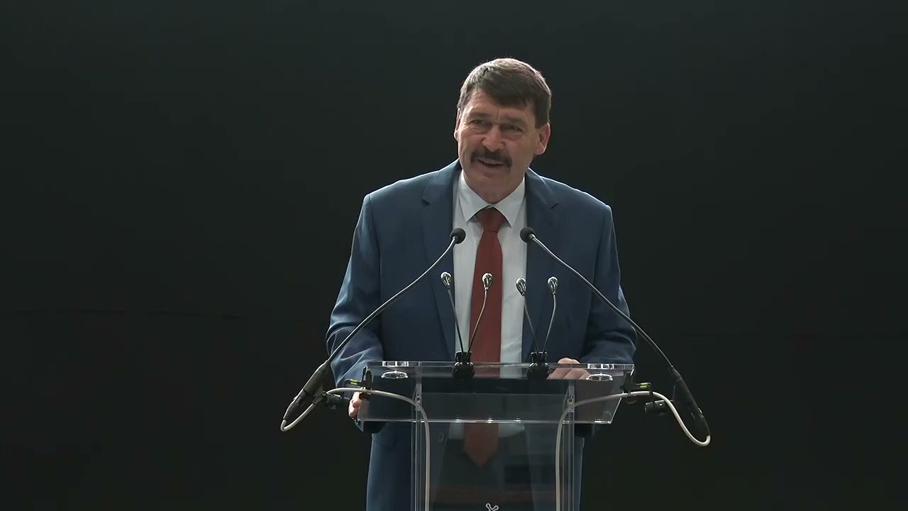 Jelenlegi életmódunk, fogyasztásunk fenntarthatatlan – Áder János Sárváron, 2025.10.08.