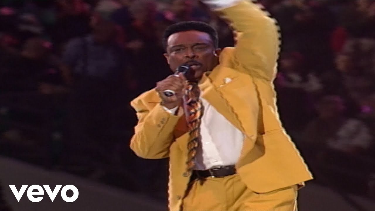 Bill & Gloria Gaither - Highway to Heaven [Live] ft. Jessy Dixon