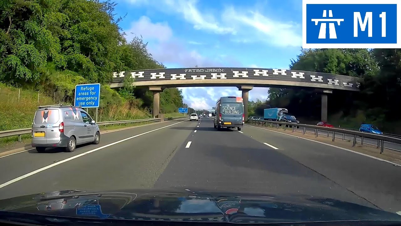 Driving in the UK - M1 Motorway - J11a (Dunstable A5) to J10 (Luton A1081)