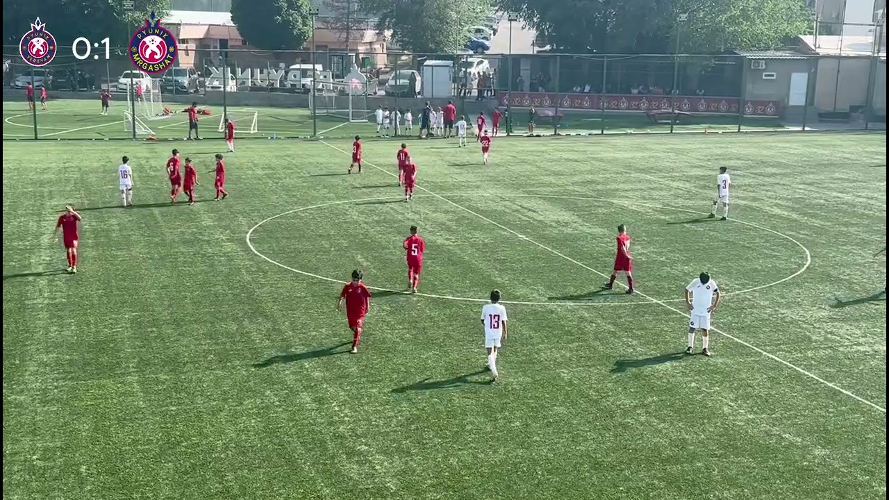 Pyunik Yerevan 14-1  1 :  2  Pyunik Mrgashat 13/14