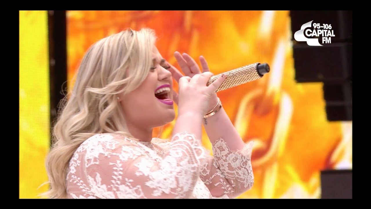 Kelly Clarkson - 'Since U Been Gone' (Summertime Ball 2015)