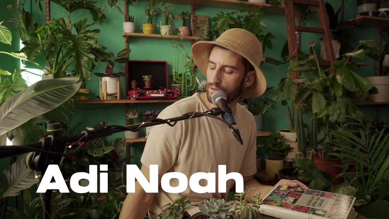 Adi Noah 🌵  Succulent Sessions