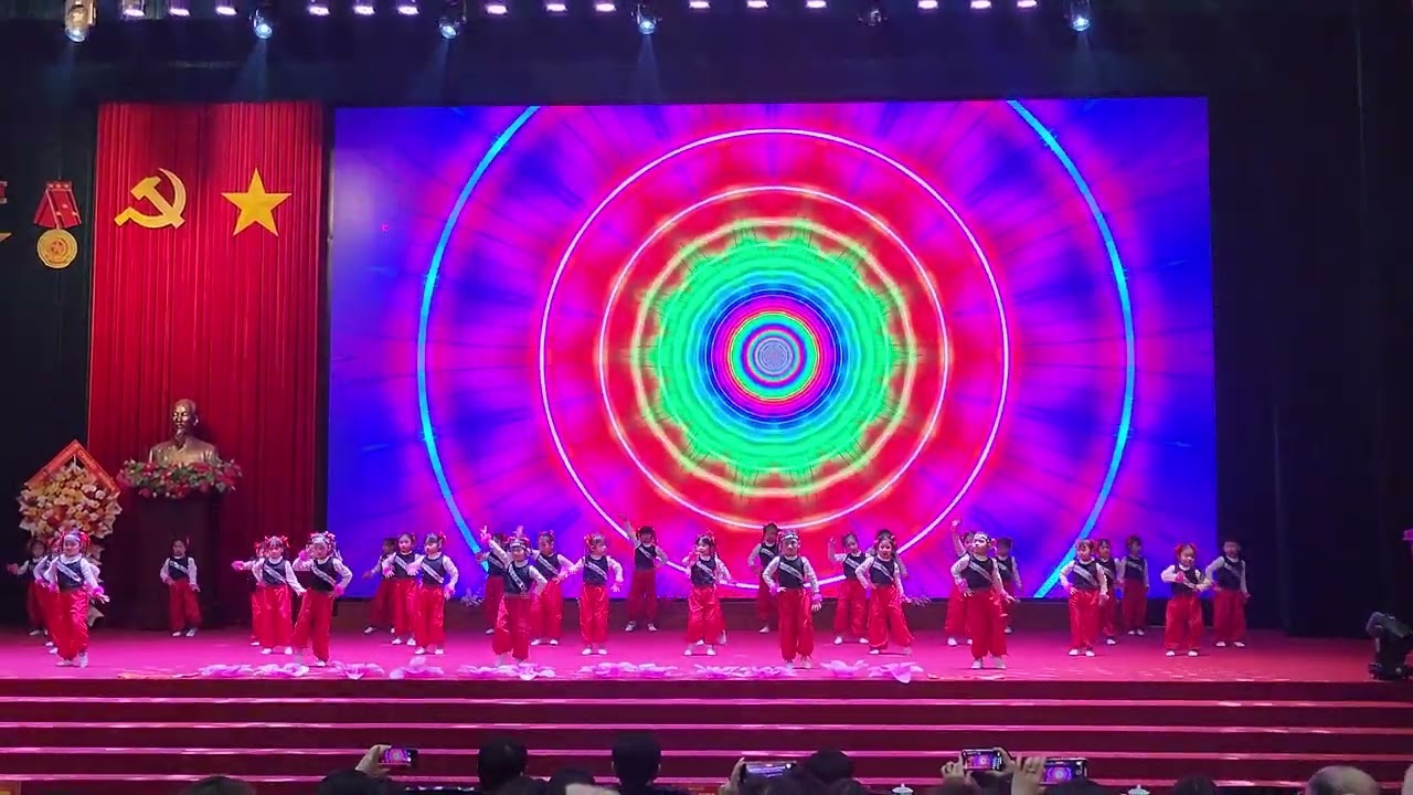 Chery Chery Lady mầm non