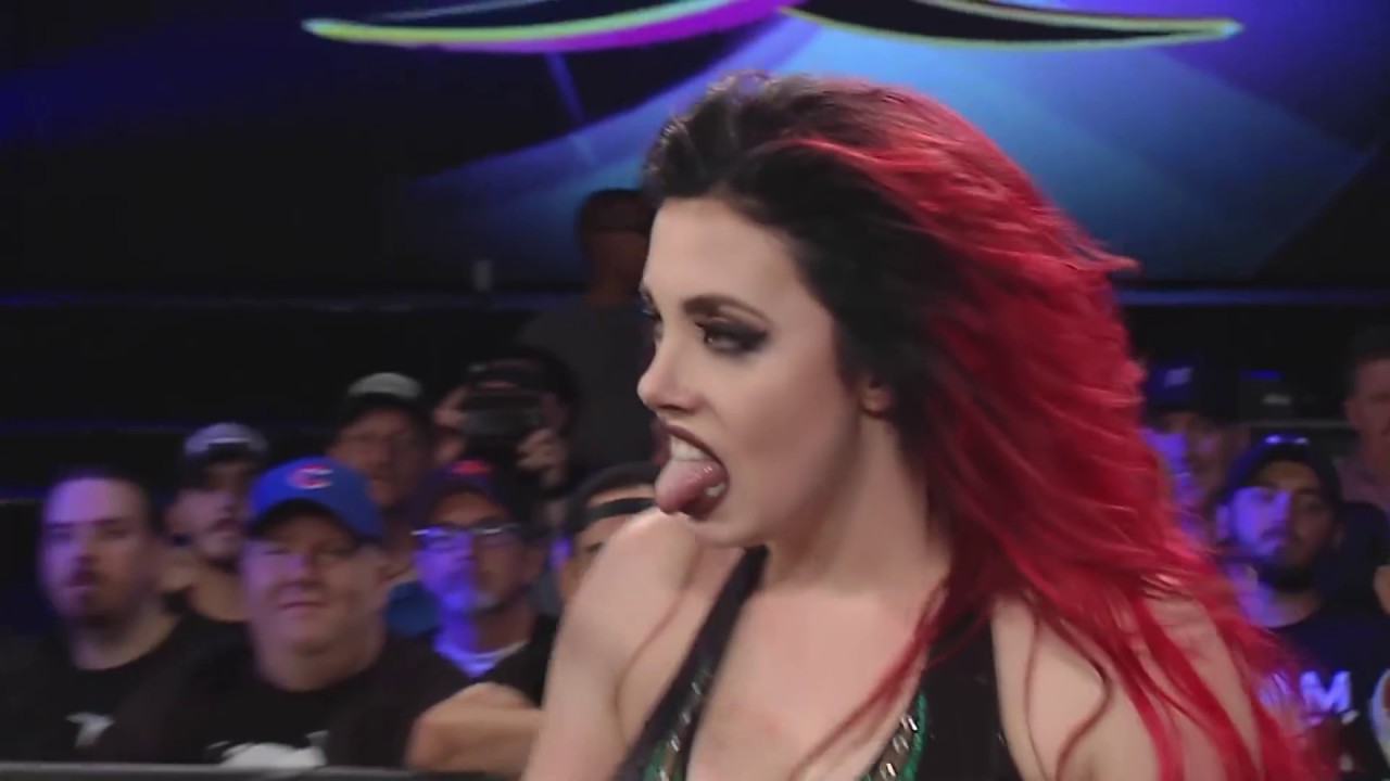 Women of Honor Wednesday: Mandy Leon vs Jessicka Havok
