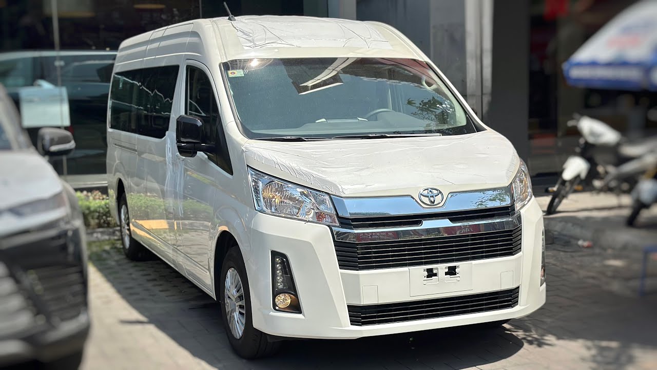 New 2026 Toyota Hiace GL 13-Seater - Ultimate Comfortable Van | Exterior interior Review 