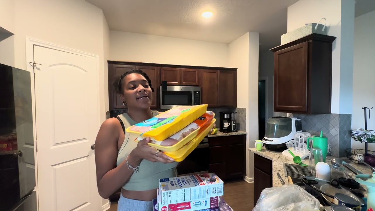 chaotic grocery haul..