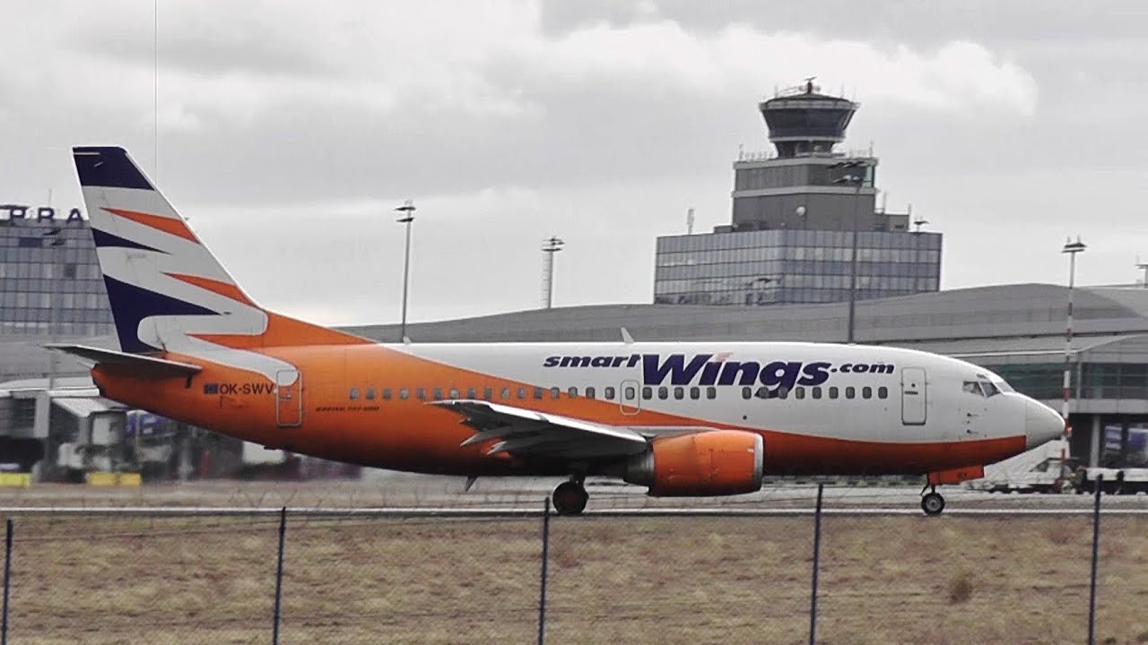 Travel Service + SmartWings - landing, take-off Prague LKPR