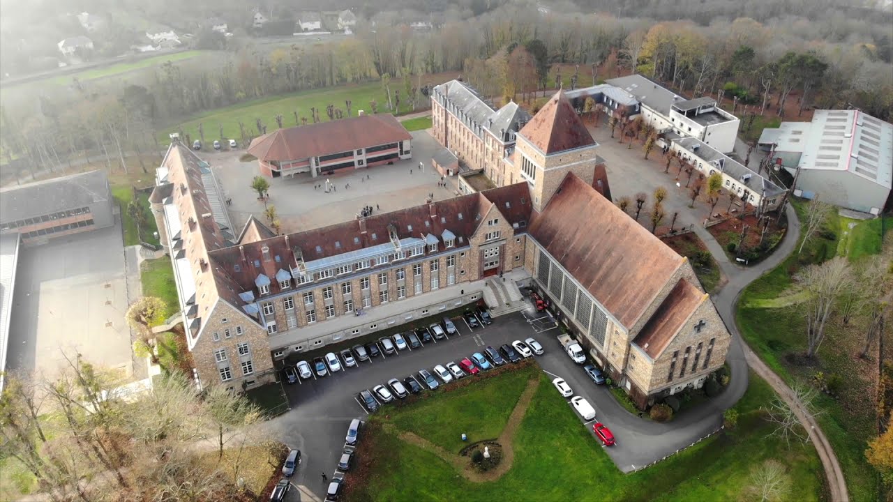 LE COLLEGE A NDSF