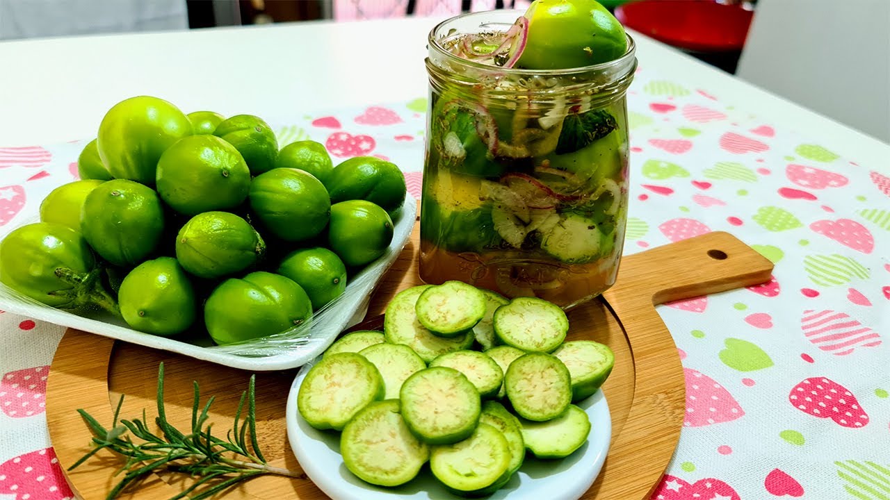 Jiló? Hum... você gosta? eu fiz em conserva a minha mãe adorou a receita