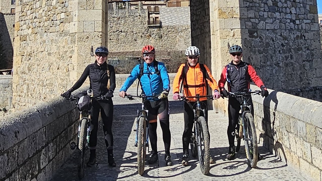 VOLTA EN BTT AL PARC NATURAL dels VOLCANS DE LA  GARROTXA