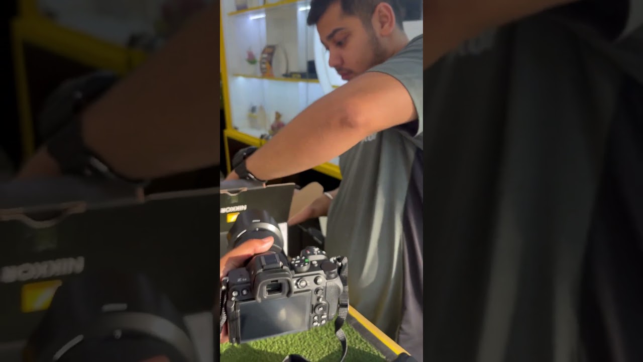 Nikon Z5ii mirror lens cemera