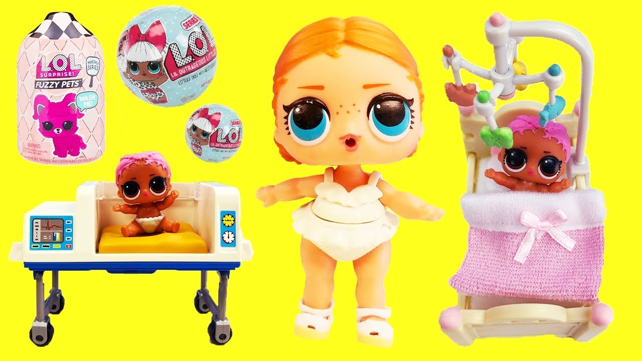 LOL Surprise Dolls Baby Hospital, Morning Work and School Routine & Unboxings with Playmobil Sets!