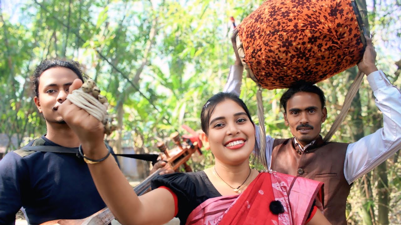 হাইলো ছেরা হাল বায় ফুট বালুর চরে  Moyna sundory 
