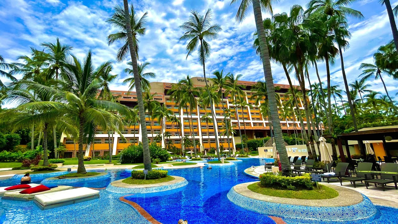 The Westin Puerto Vallarta Is A GORGEOUS Tropical Oasis
