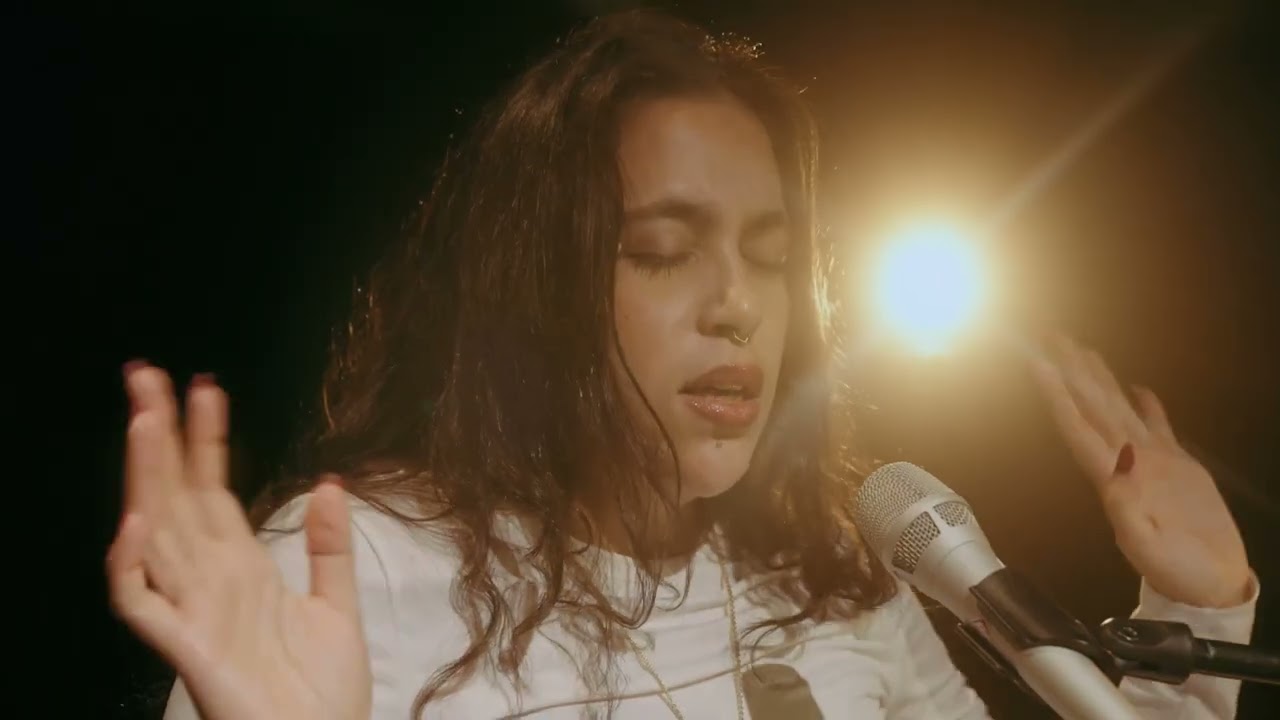 yuraa - Goodbye My Love (Live Session)