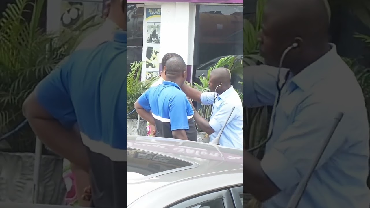 hilarious 😂😆😂 fake doctor prank