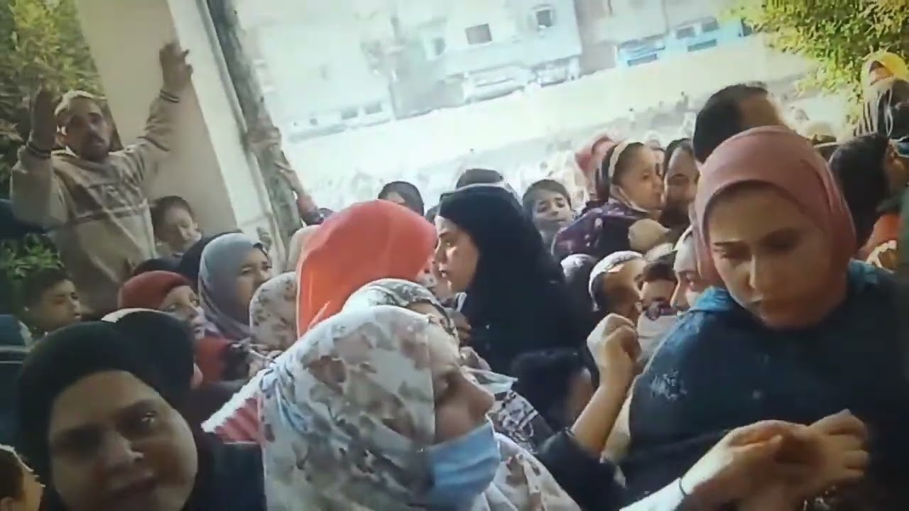 تحرش فى الزحام