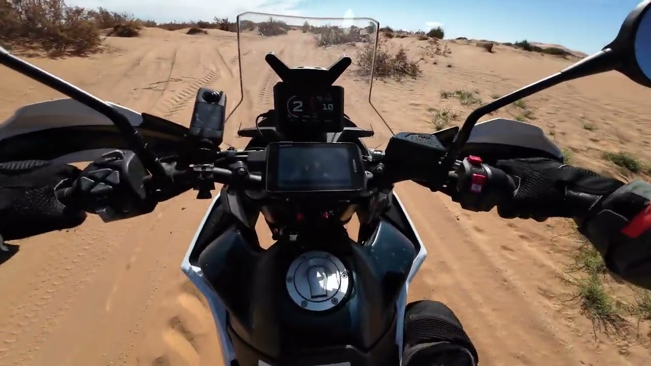 ضرت رمال مرزوگة كاملة بموطور تقيل 🛵 | KTM 890 Sand Surfing  60KM On The Biggest Dunes In Morocco