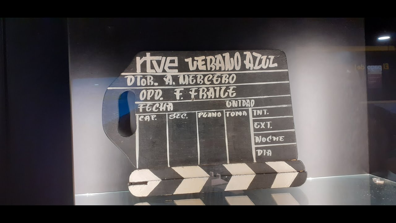 VERANO AZUL EN EL MUSEO Y EN LA CUEVA DE NERJA