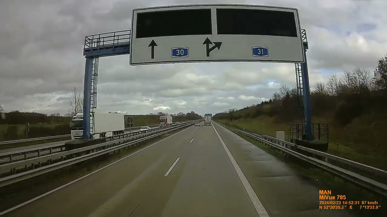 Niemcy. Autostrada A30 od Oldenzaal do wjazdu na A2.