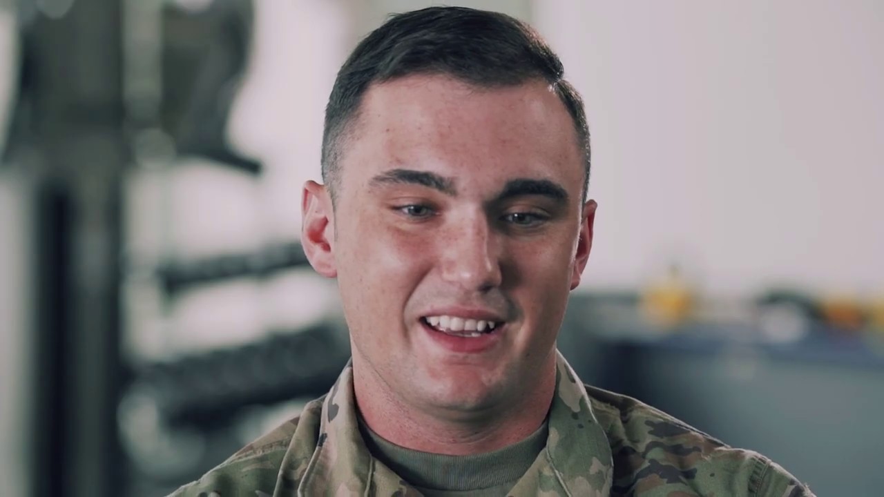 Soldier Loses Leg to Help His Battle Buddies