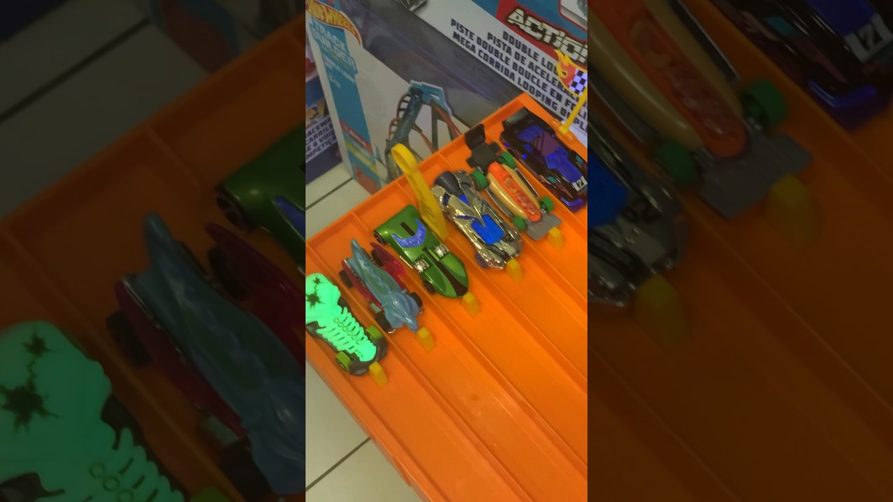 Netflix Hot Wheels Let's Race Drag Racing X Super 6-Lane Raceway #hotwheels #shorts