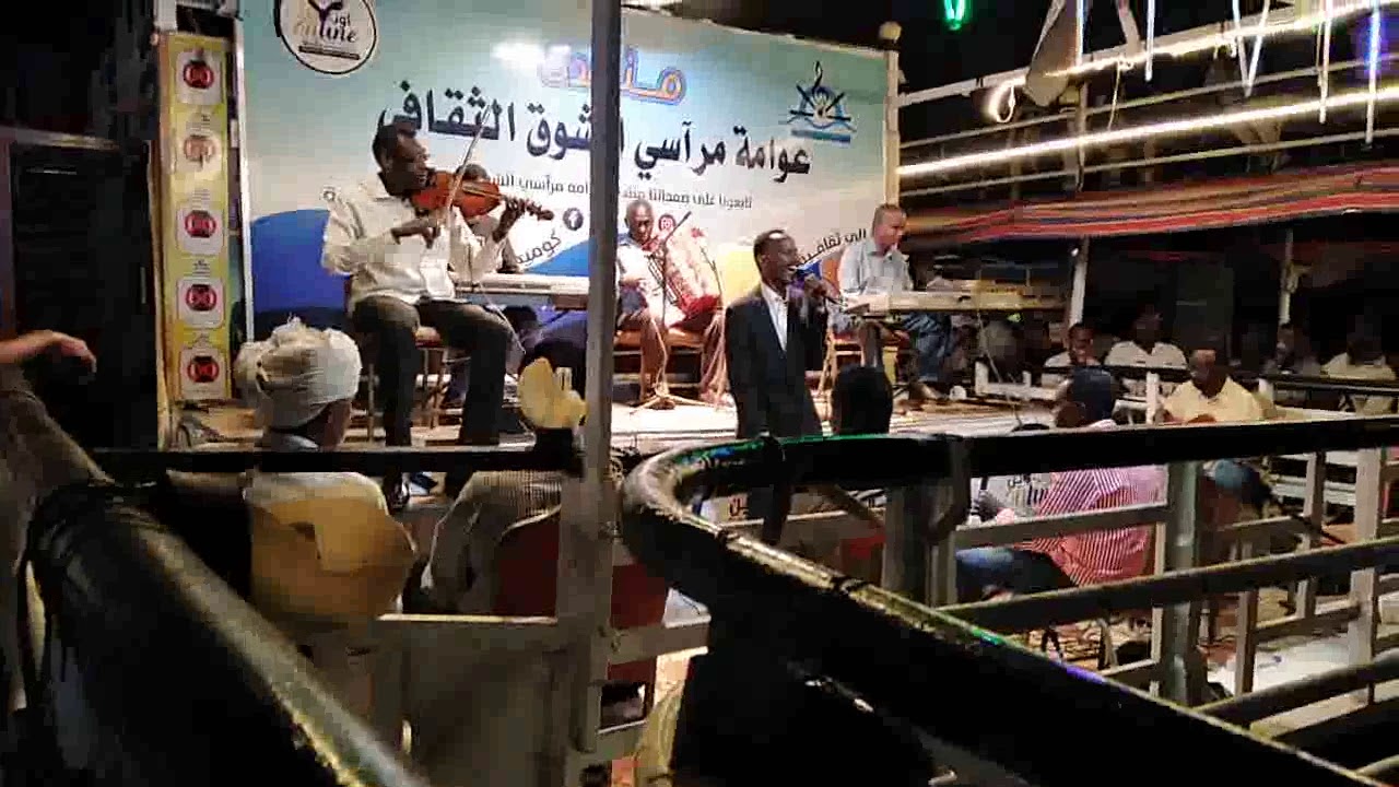 اسامه الحورى//ضابط السجن