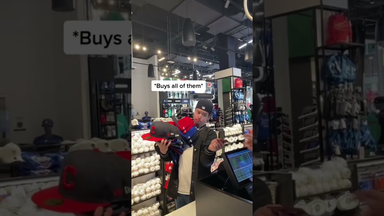 Покупка бейсболок похожа на 😂🧢