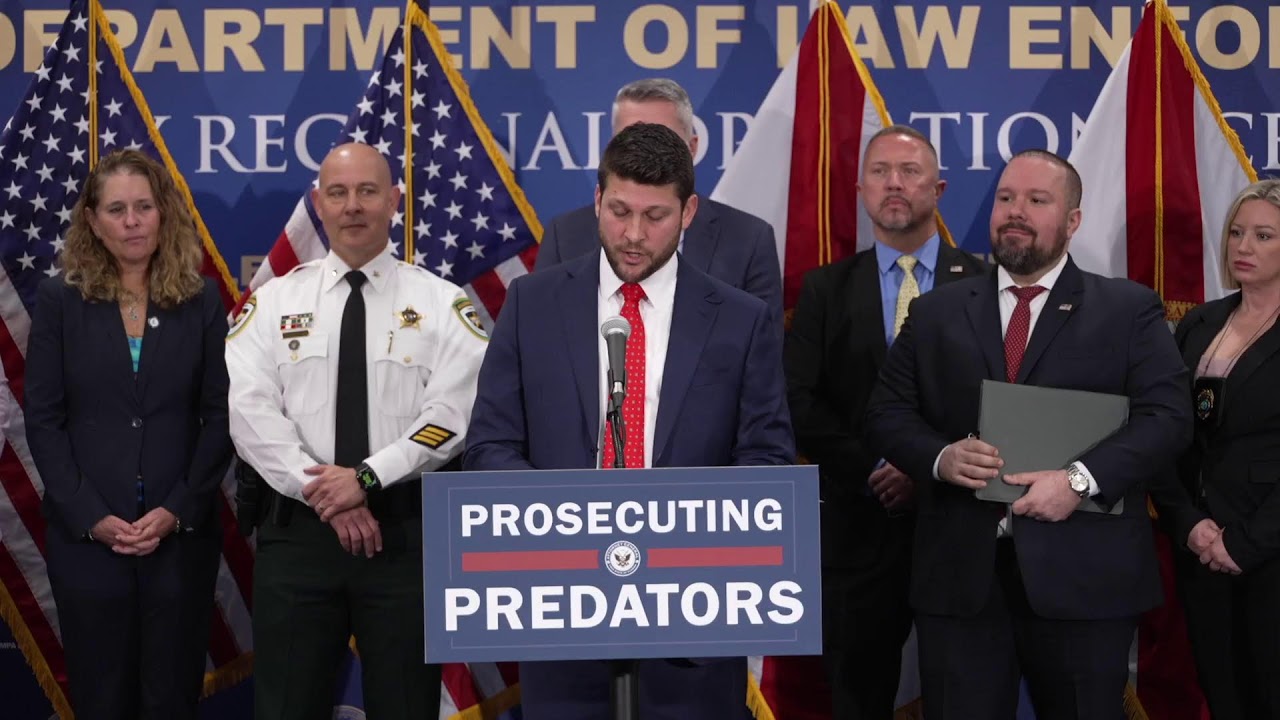 AG Uthmeier joins HSI, FDLE, and St. Pete PD in Tampa to announce consequences for sexual predators